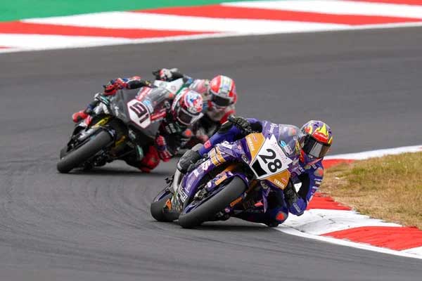 20260801-2sukses-snetterton-di-oulton-park.jpg