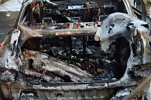 20261015-3ioniq-6-terbakar.jpg